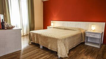 Camera doppia | Minibar, Wi-Fi gratuito