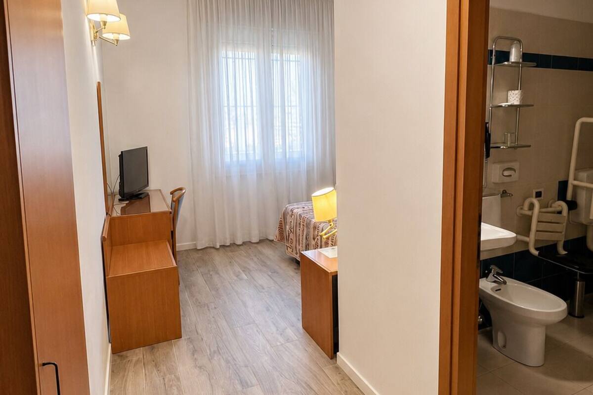 Double Room, Mobility Accessible | Premium bedding, minibar, in-room safe, desk