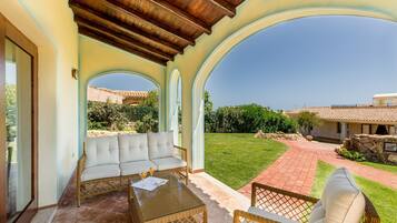Family Room, Connecting Rooms, Garden View | View from room