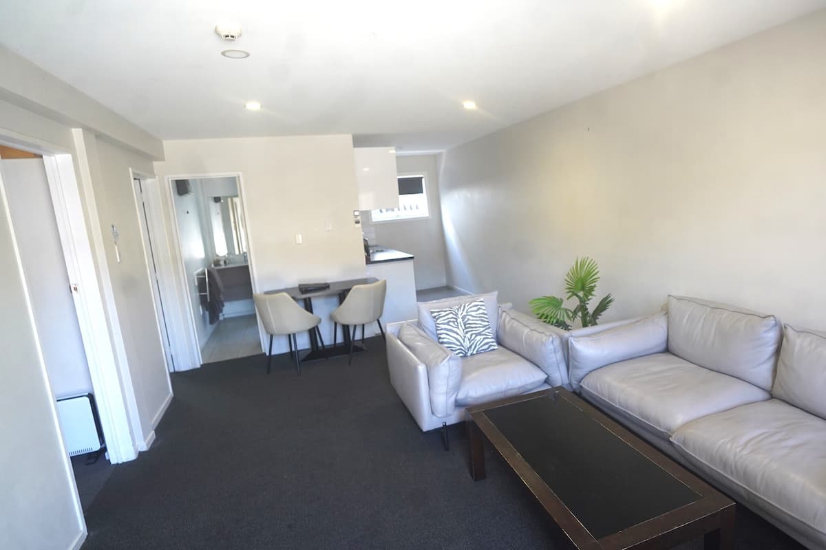 Apartment, 2 Bedrooms | Living area