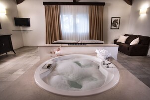 Suite (2 people) | Bañera de hidromasaje