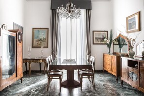 Dining - Palazzo Angelelli (Gallipoli)