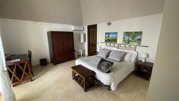 Double Room, Sea View | Premium bedding, minibar, individually decorated, desk