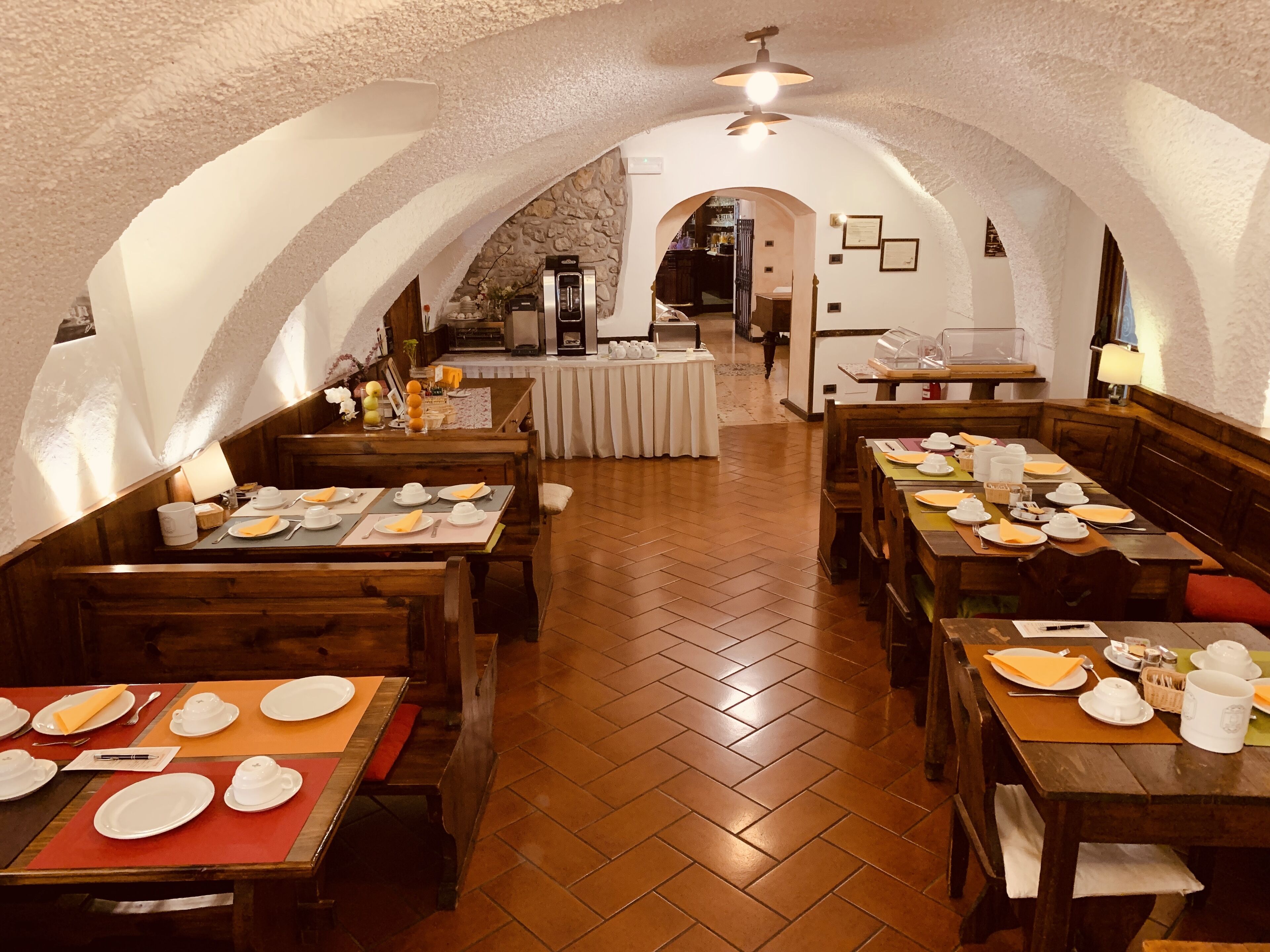 daily continental breakfast (eur 15 per person)