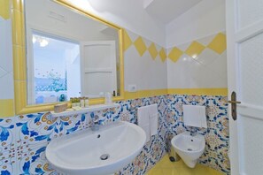 Chambre Supérieure, vue mer | Salle de bain