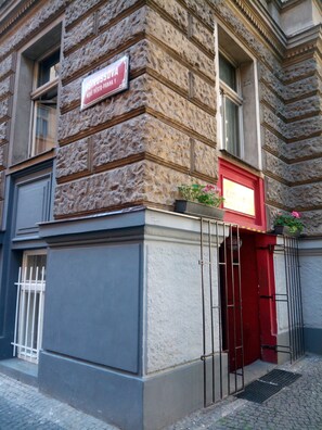 Front of property - Chili Hostel (Prague)