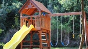 子供用の遊び場 - 屋外