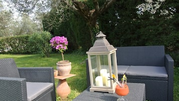 Children's play area - outdoor