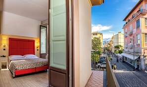 Deluxe Double or Twin Room | Premium bedding, pillowtop beds, minibar, in-room safe - Blurooms (Sorrento)