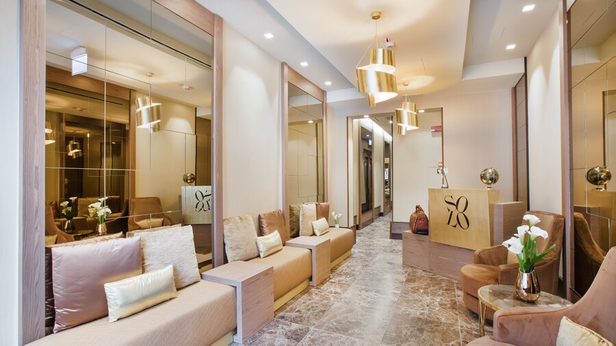 Solo Experience Hotel