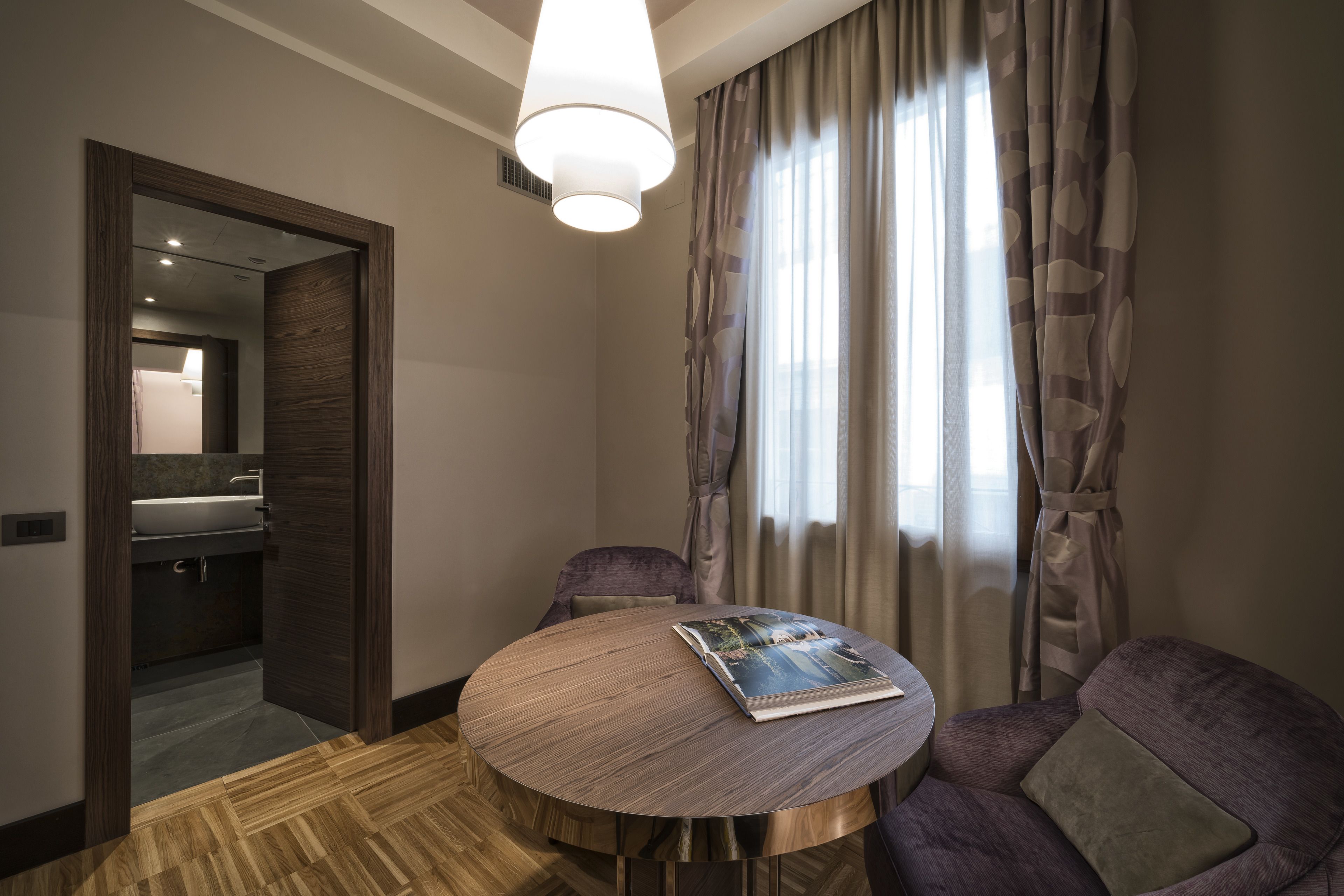 Photo - Solo Experience Hotel