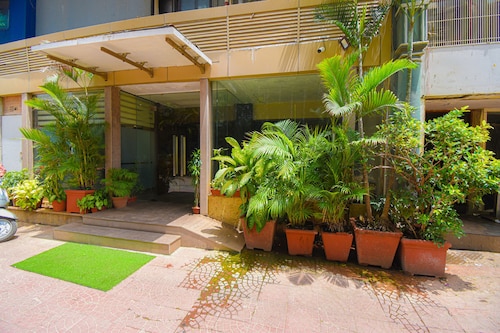 Kings International Juhu