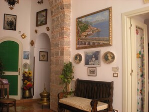 تفاصيل الفندق من الداخل