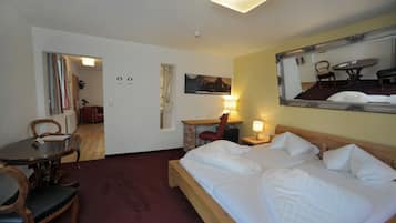 In-room safe, desk, iron/ironing board, free WiFi