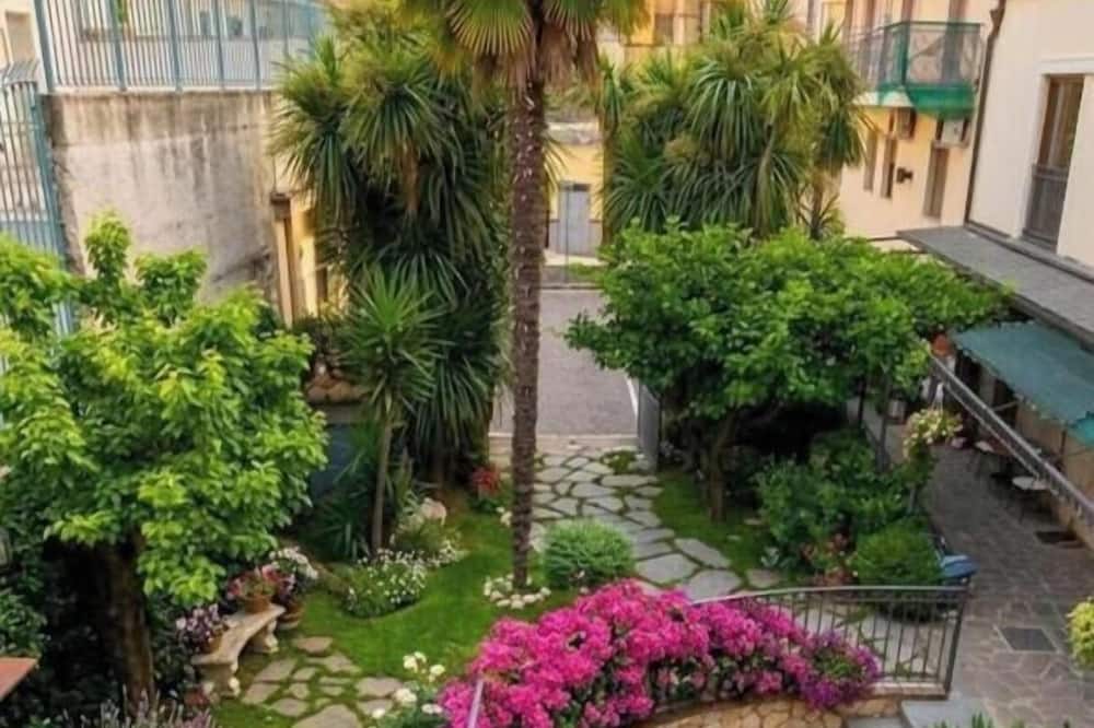 Albergo Pace
