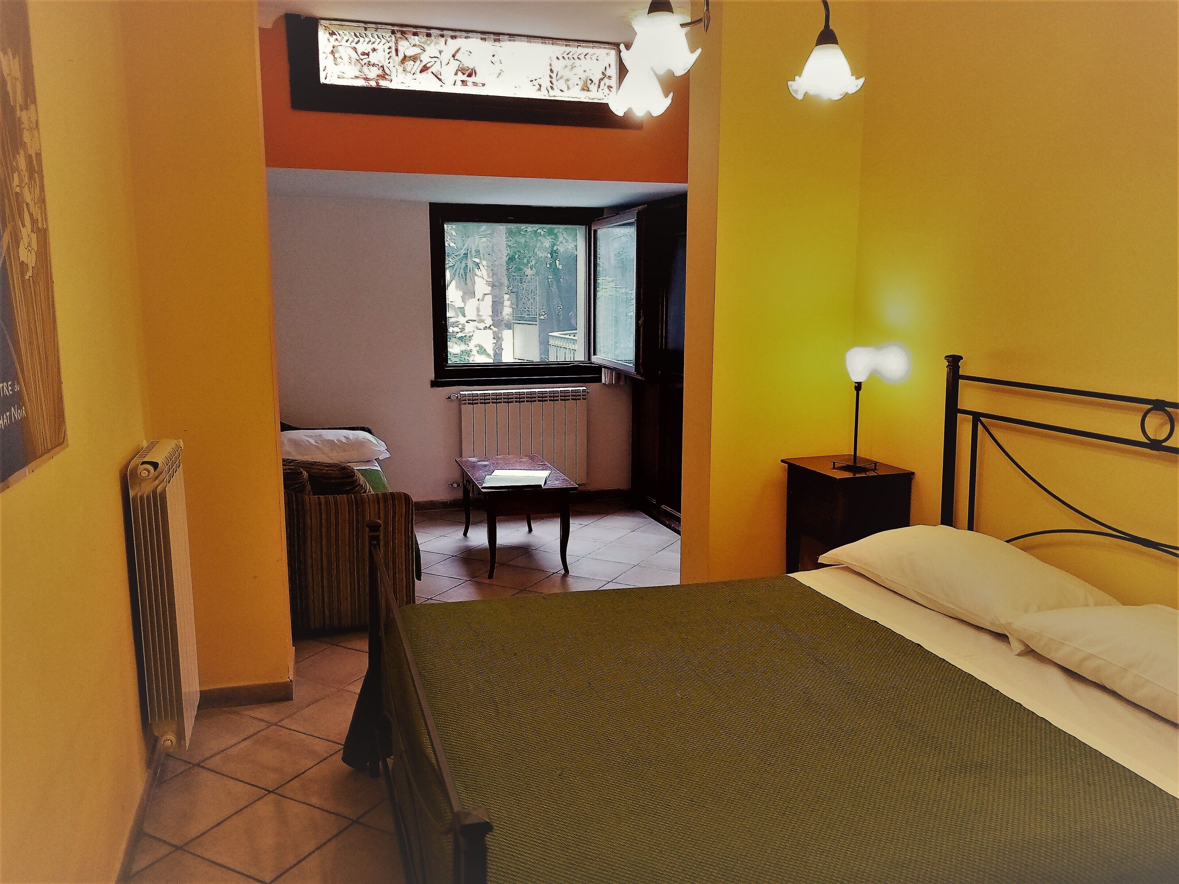 basic triple room | premium bedding, desk, soundproofing, free wifi