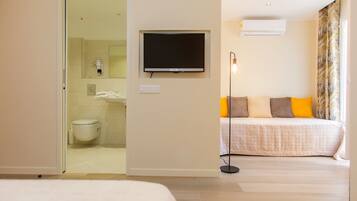 In-room safe, individually decorated, individually furnished, desk