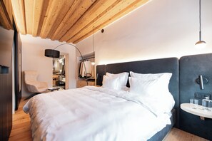 BIG STUDIO WELLNESS | Minibar, safe på rommet, blendingsgardiner og lydisolert