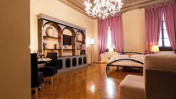 Habitación superior | Ropa de cama de alta calidad, edredón, camas Select Comfort y minibar