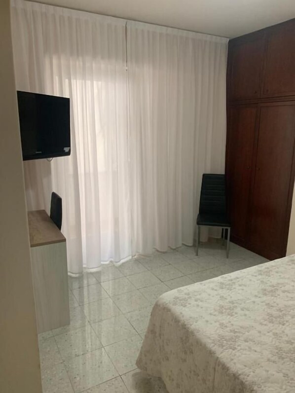 Room - Domus Della Radio (Rome)
