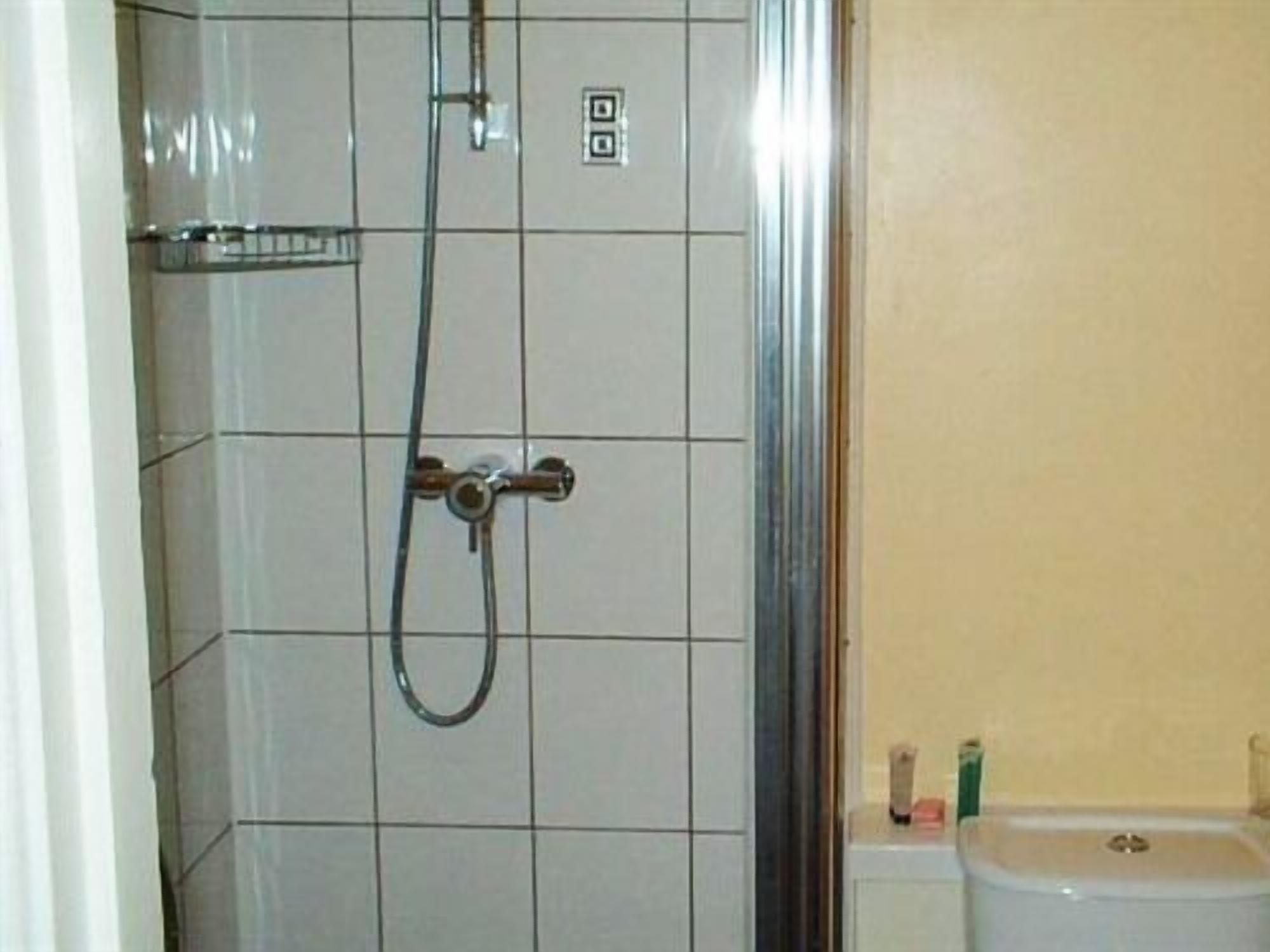 Photo - Burton Villa Guest House