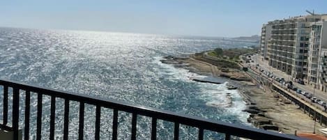 Standardzimmer, 1 Doppelbett, Meerblick | Terrasse/Patio