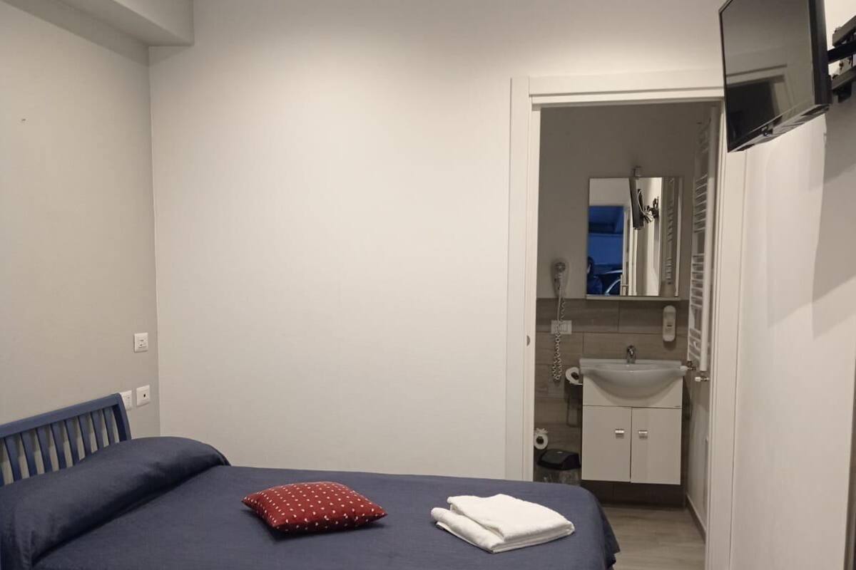 Double Room Single Use