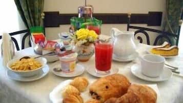 Desayuno continental incluido todos los días