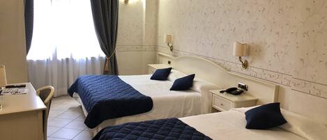 Minibar, desk, soundproofing, free cots/infant beds