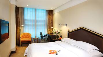 Desk, blackout drapes, rollaway beds, free WiFi