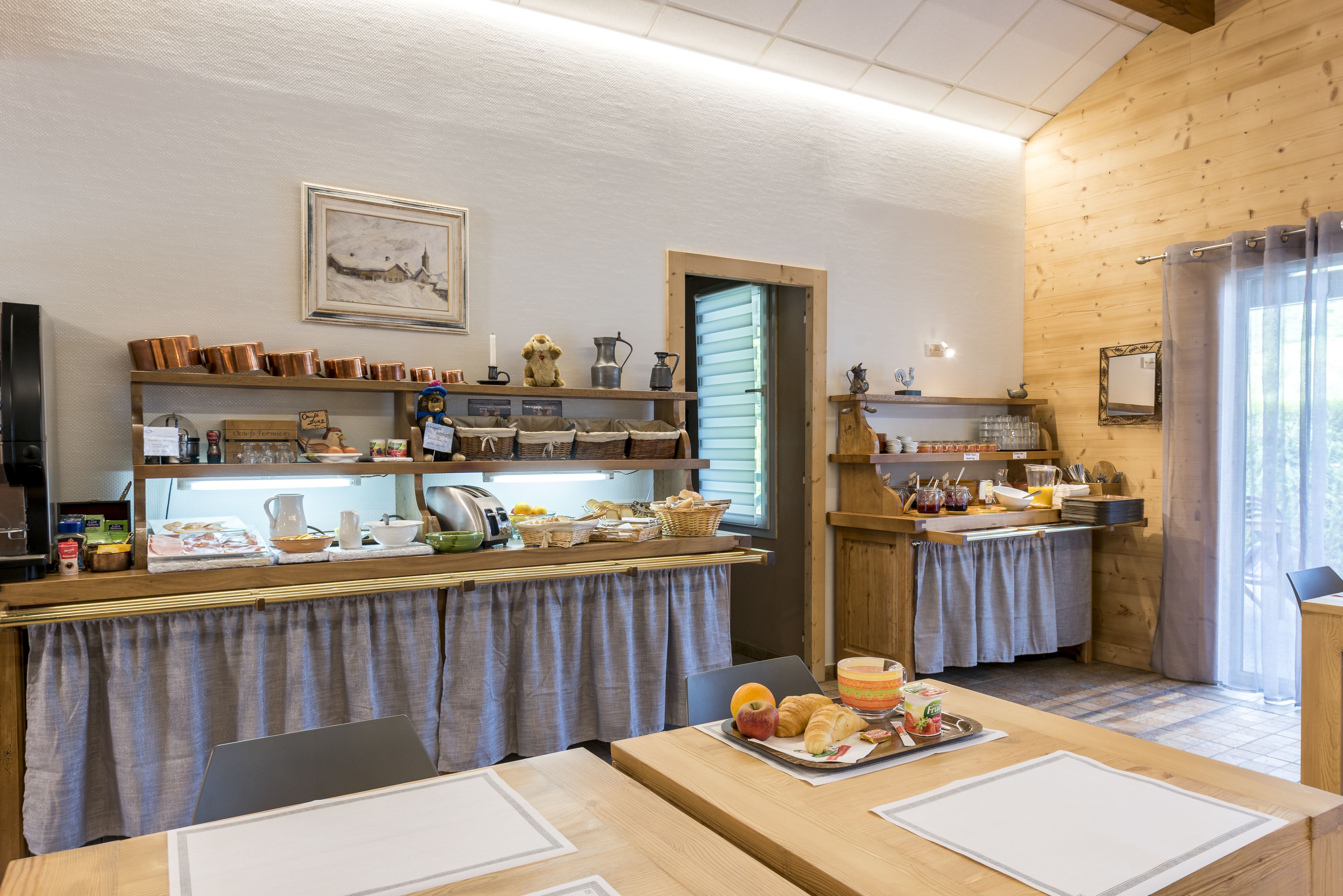 Frokostbuffé hver dag (EUR 10 per person)