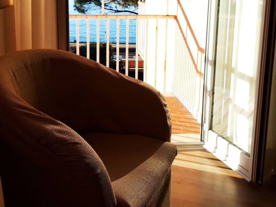 Comfort Double or Twin Room, Balcony | Desk, soundproofing, free WiFi, bed sheets