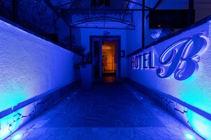 Entrada de la propiedad