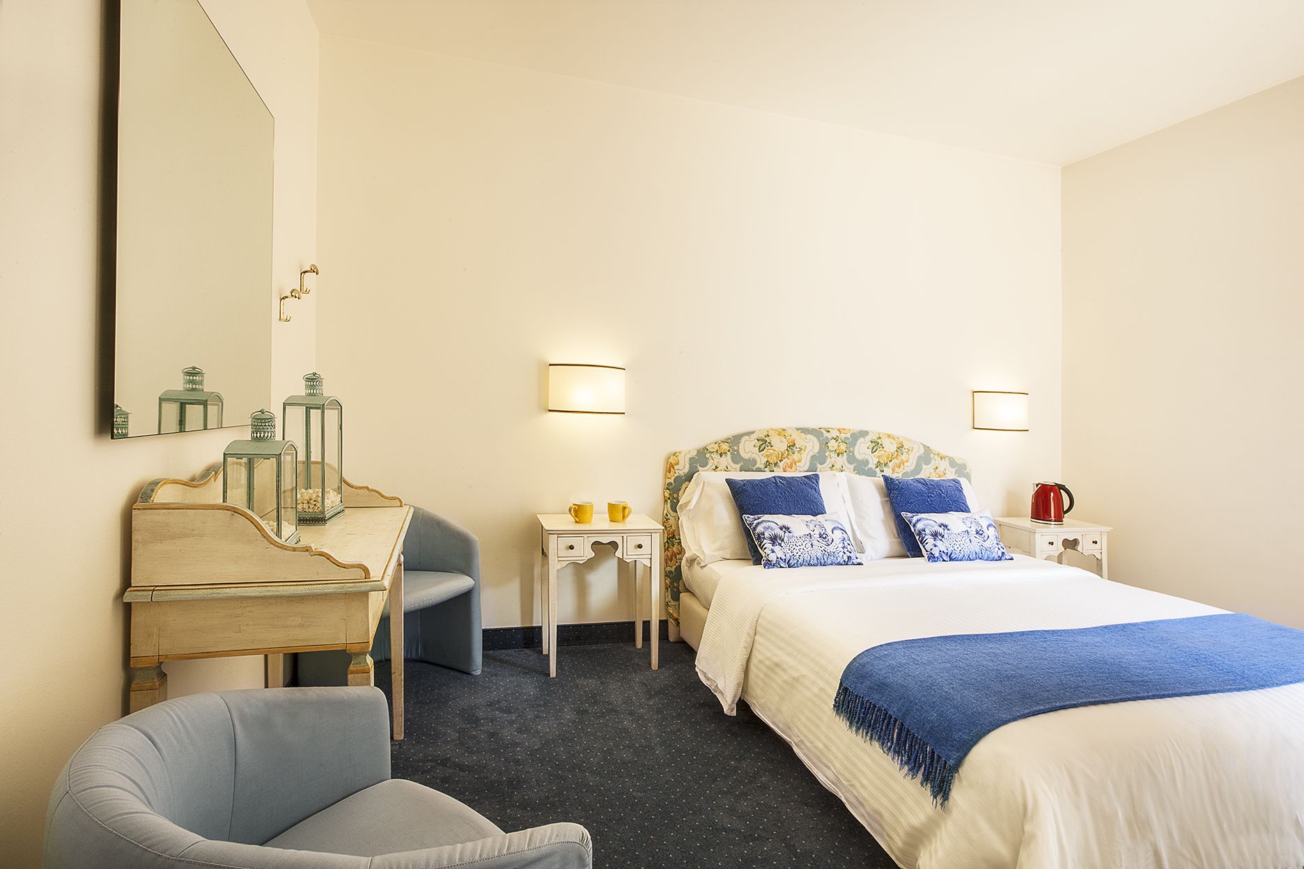 Classic-Doppelzimmer | Hochwertige Bettwaren, Minibar, Zimmersafe, Schreibtisch