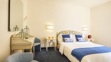 Classic-Doppelzimmer | Hochwertige Bettwaren, Minibar, Zimmersafe, Schreibtisch