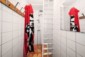 Apartment, Kitchen | Free WiFi - City BackPackers Hostel (Stockholm)