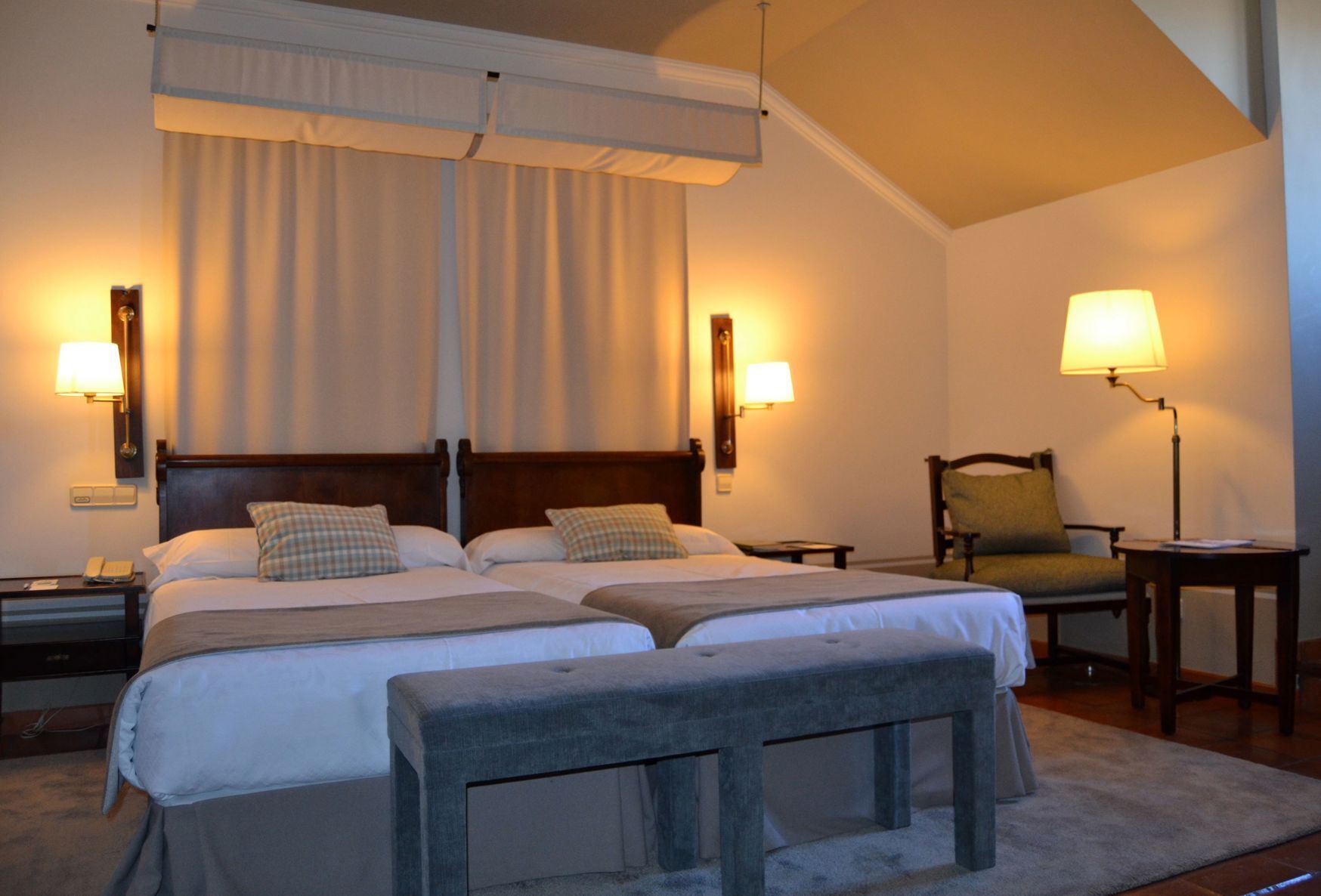 Minibar, in-room safe, desk, soundproofing
