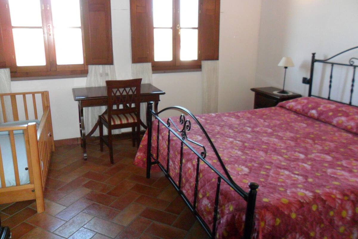 1 bedroom, in-room safe, desk, laptop workspace