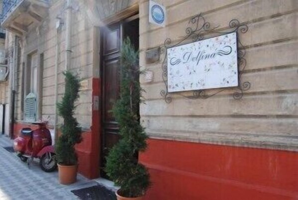 Exterior - Bed and Breakfast Delfina (Reggio Calabria)