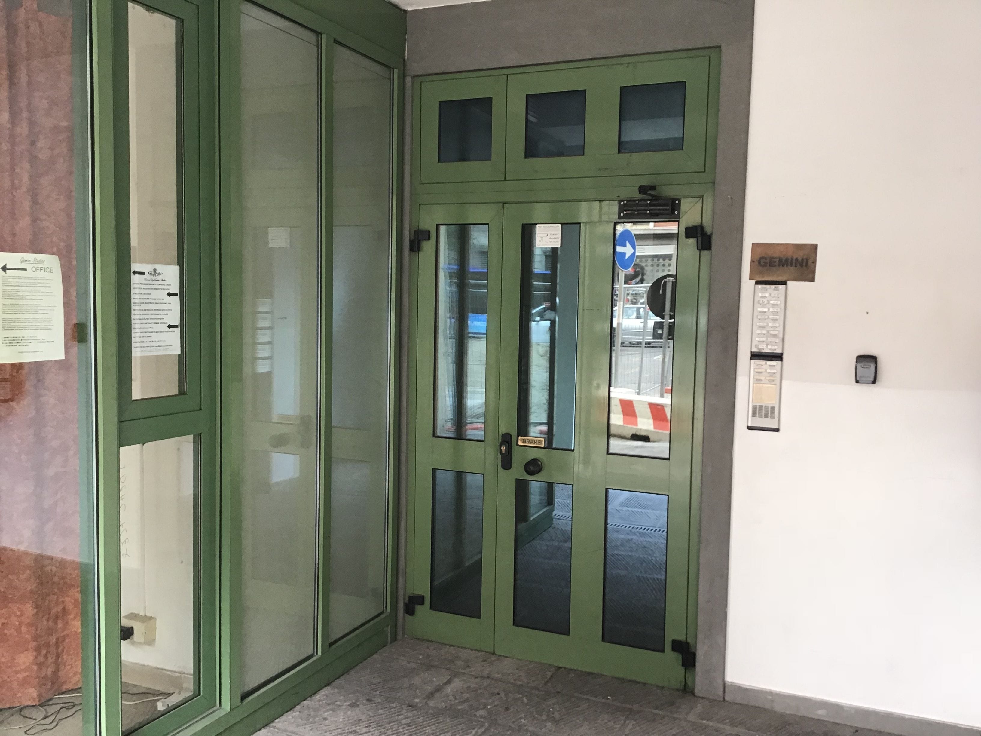 Entrée de l’hébergement