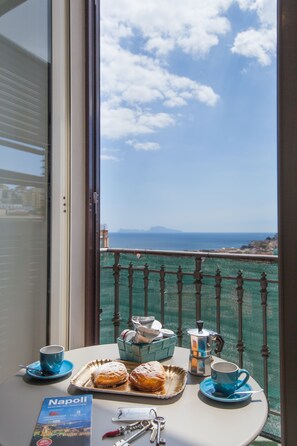 Beach/ocean view - NapoliCentro Mare (Naples)