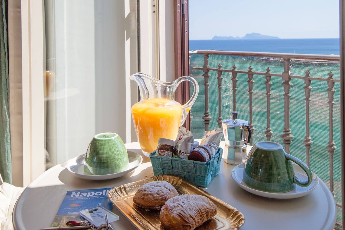 Exclusive-Doppelzimmer, 1 Queen-Bett, Balkon, Meerblick | Strand-/Meerblick