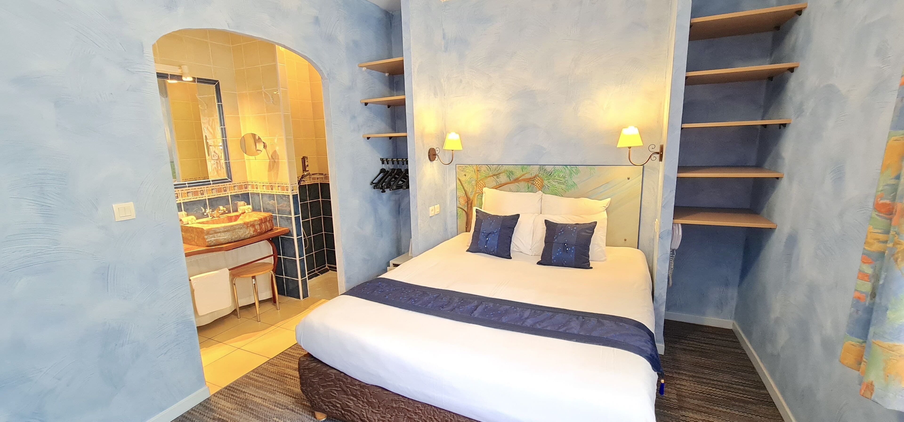 in-room safe, desk, soundproofing, cots/infant beds