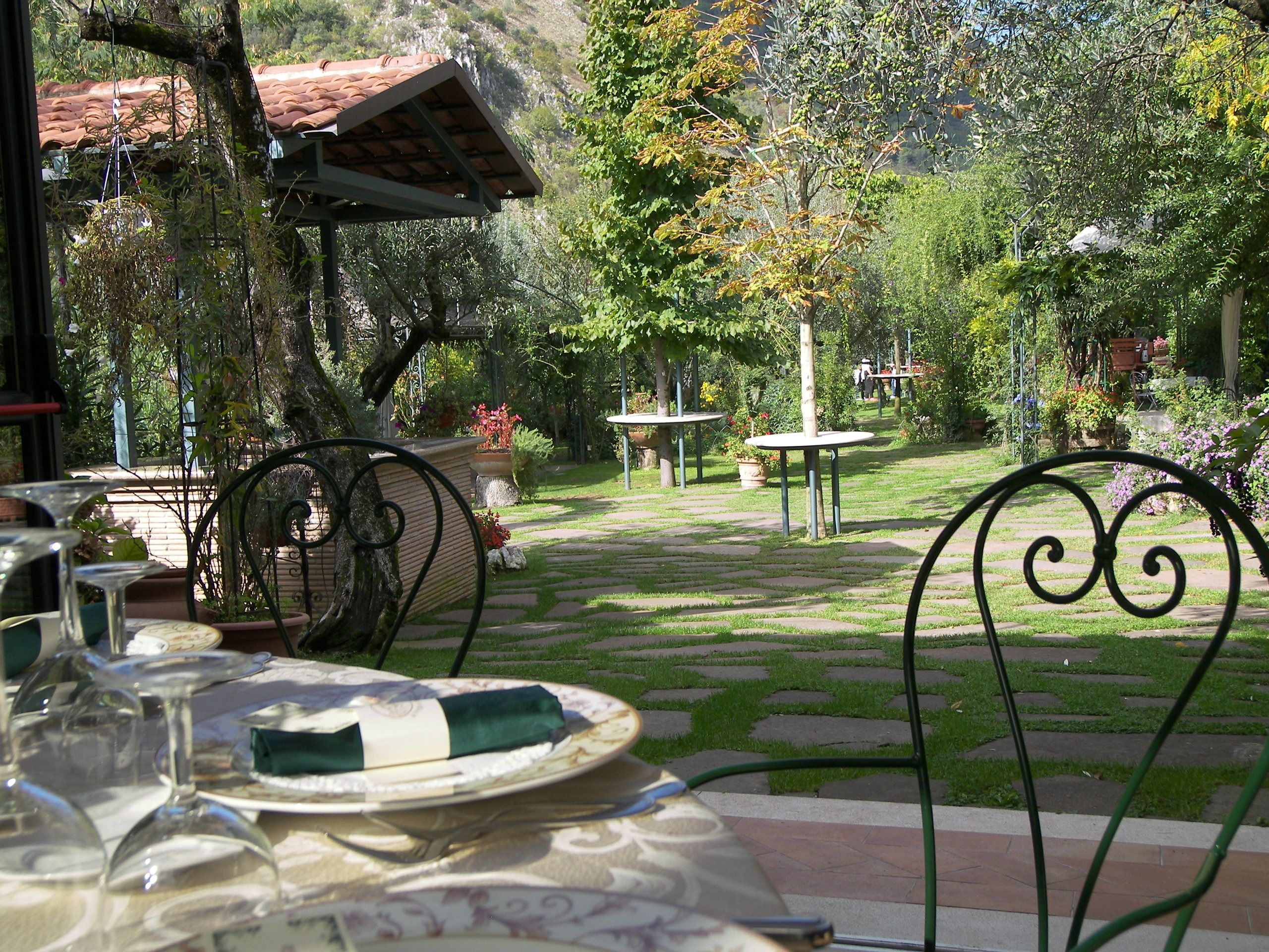 breakfast, lunch, dinner served; italian cuisine, garden views