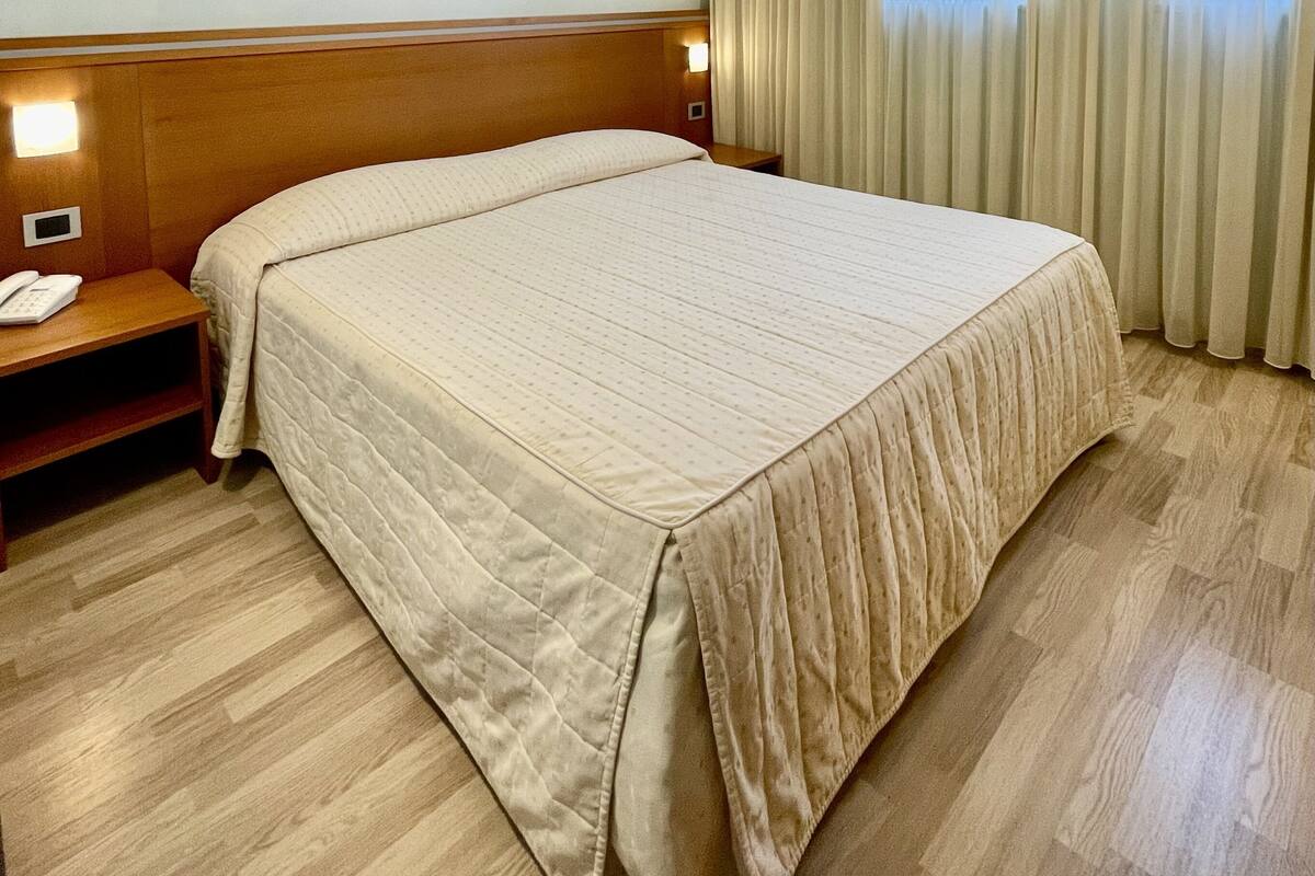 Pillow-top beds, minibar, in-room safe, desk