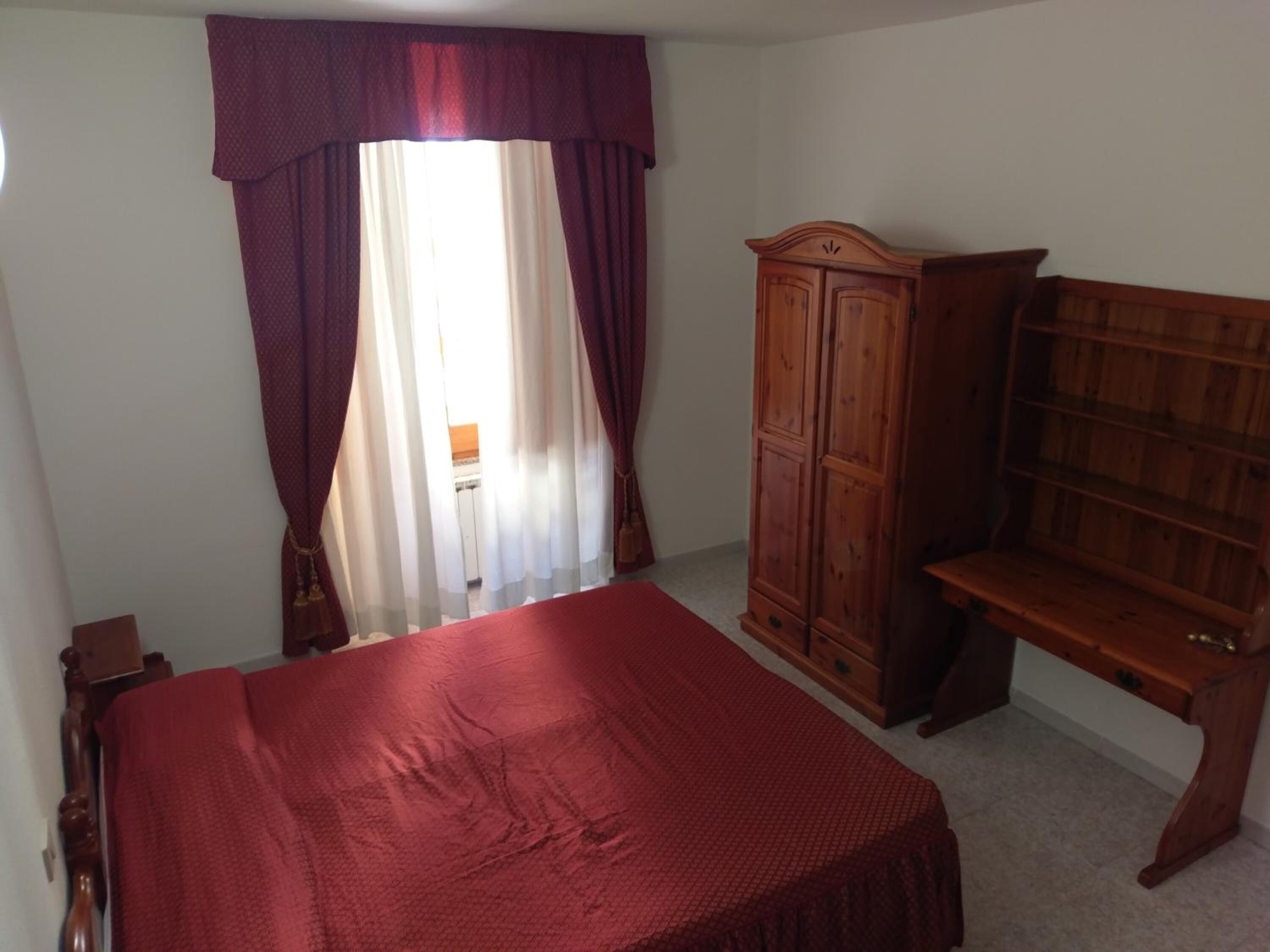 desk, cots/infant beds, free rollaway beds, free wifi