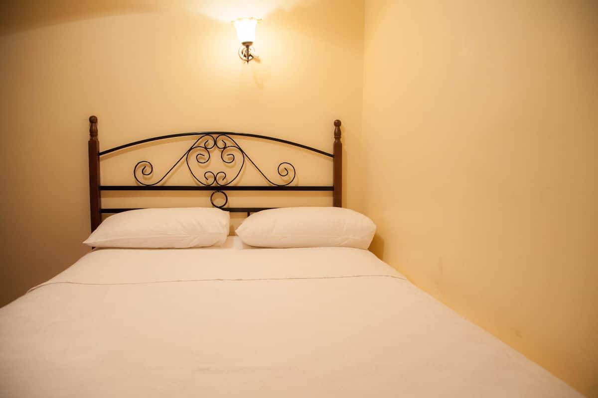 Iron/ironing board, free cribs/infant beds, free WiFi
