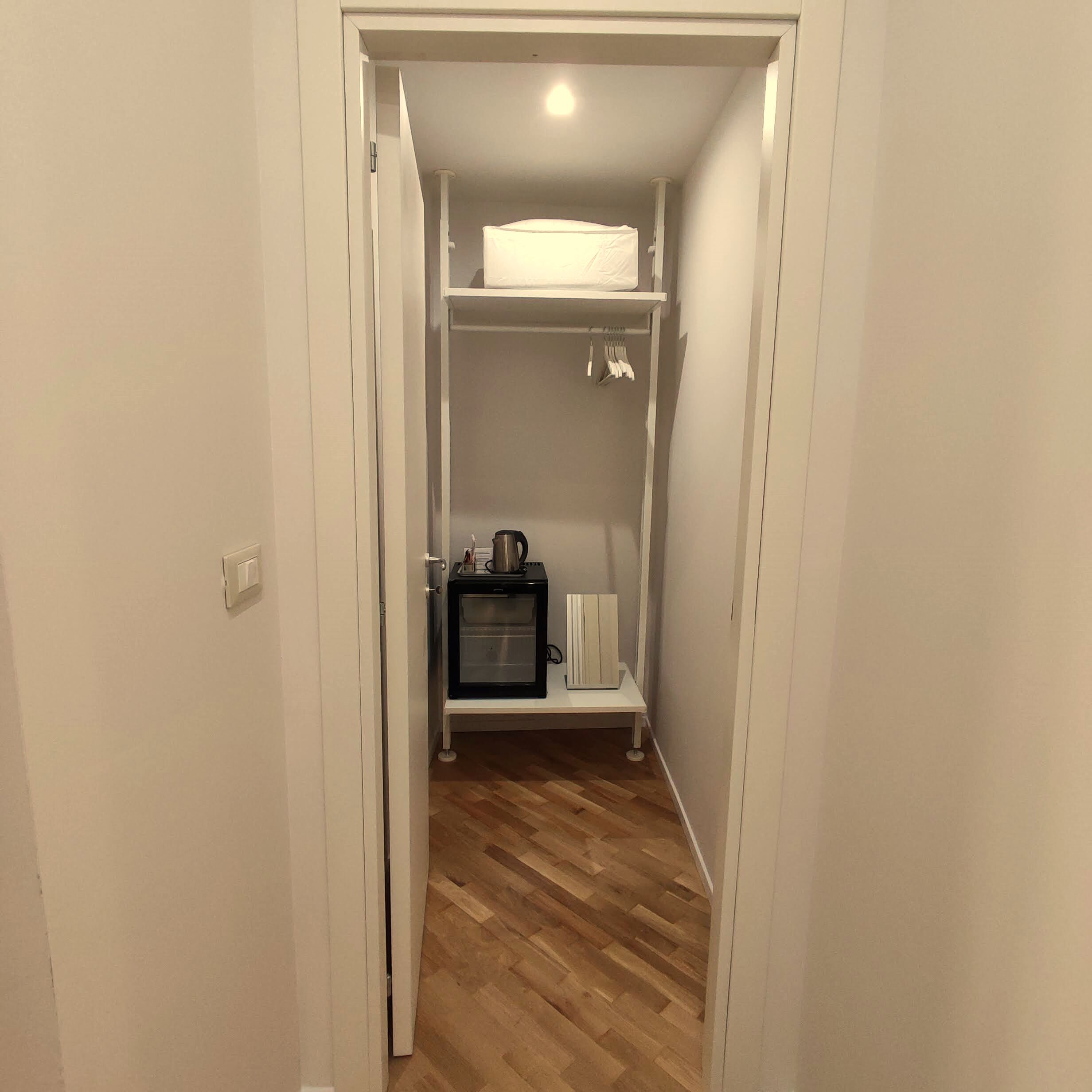 junior suite | living area | lcd tv