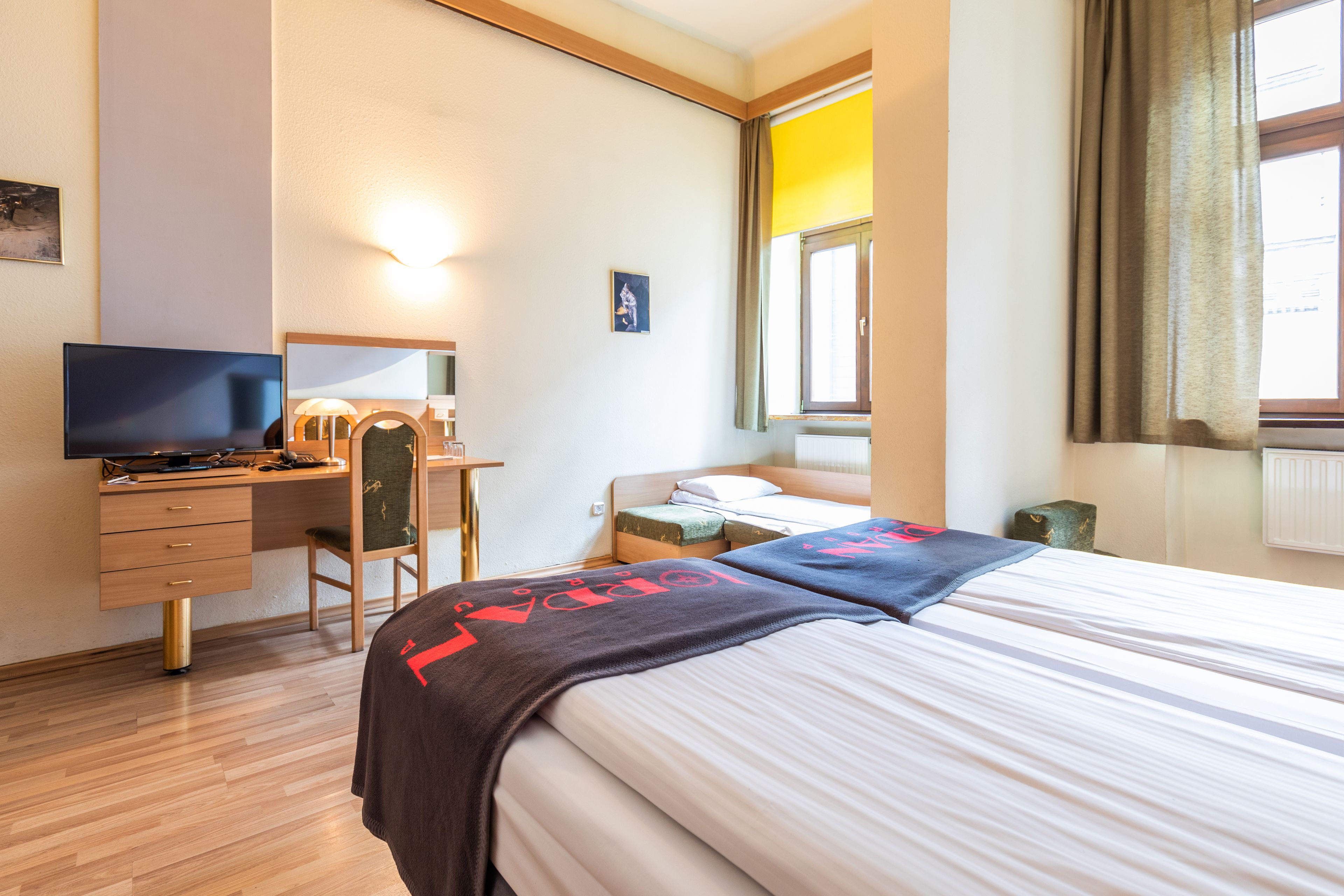 triple room | in-room safe, desk, blackout curtains, free wifi