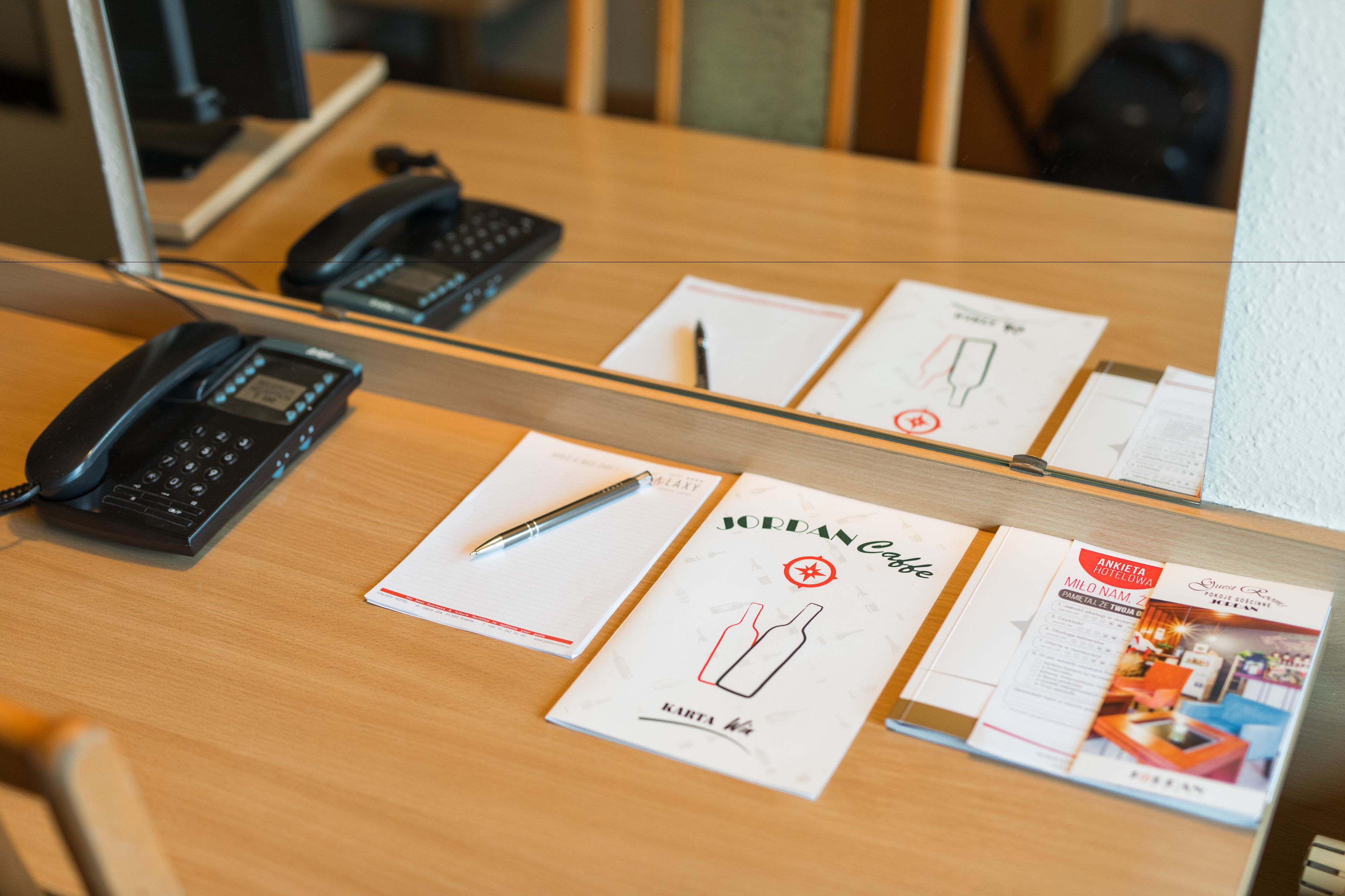 single room | room amenity